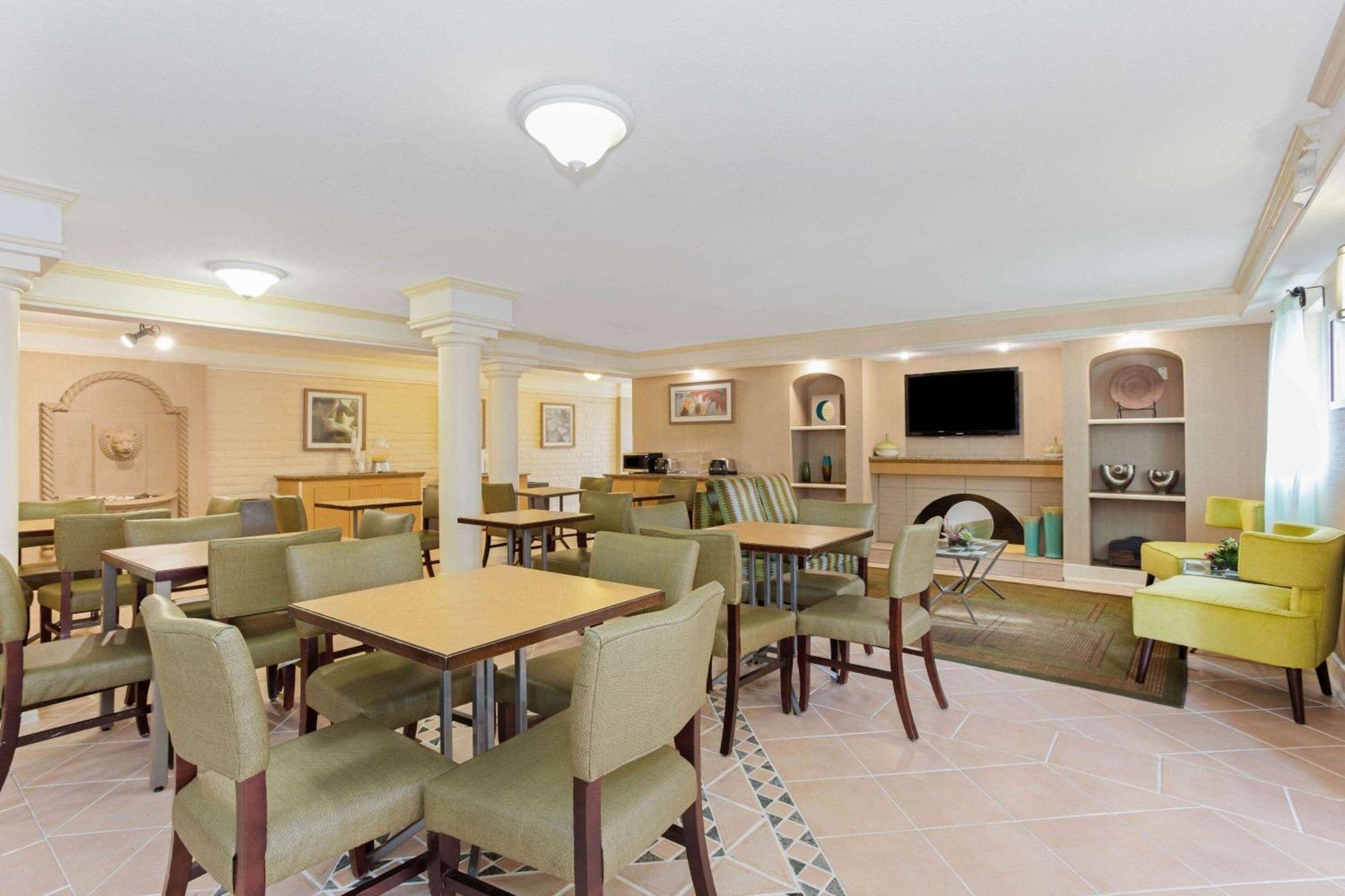 La Quinta Inn By Wyndham Orlando Airport West Luaran gambar